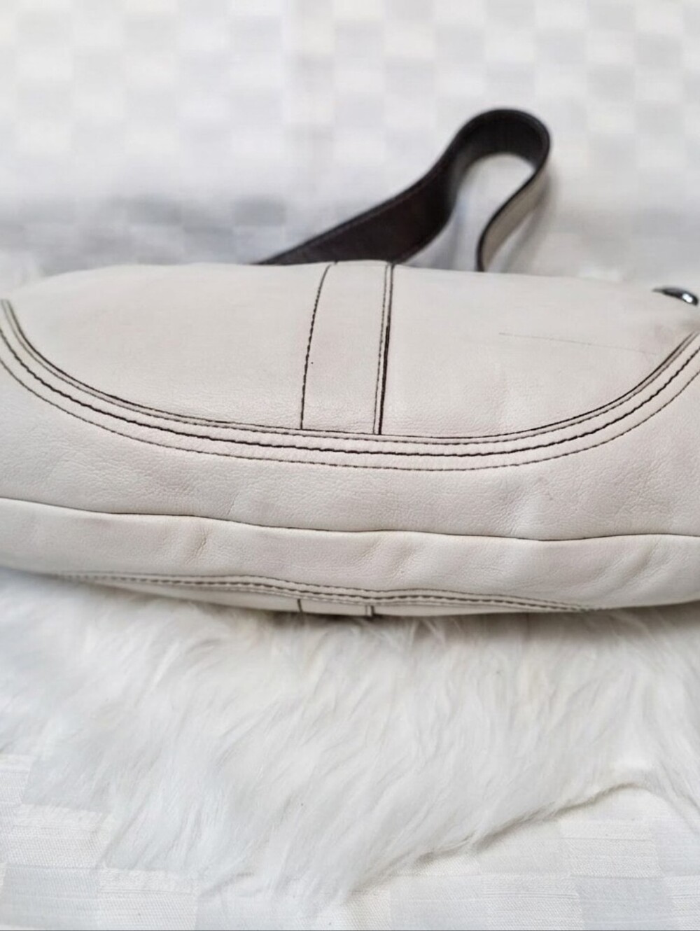 Coach Vintage Soho Top Flap Y2K White Leather Shoulder Bag - Picture 4 of 8